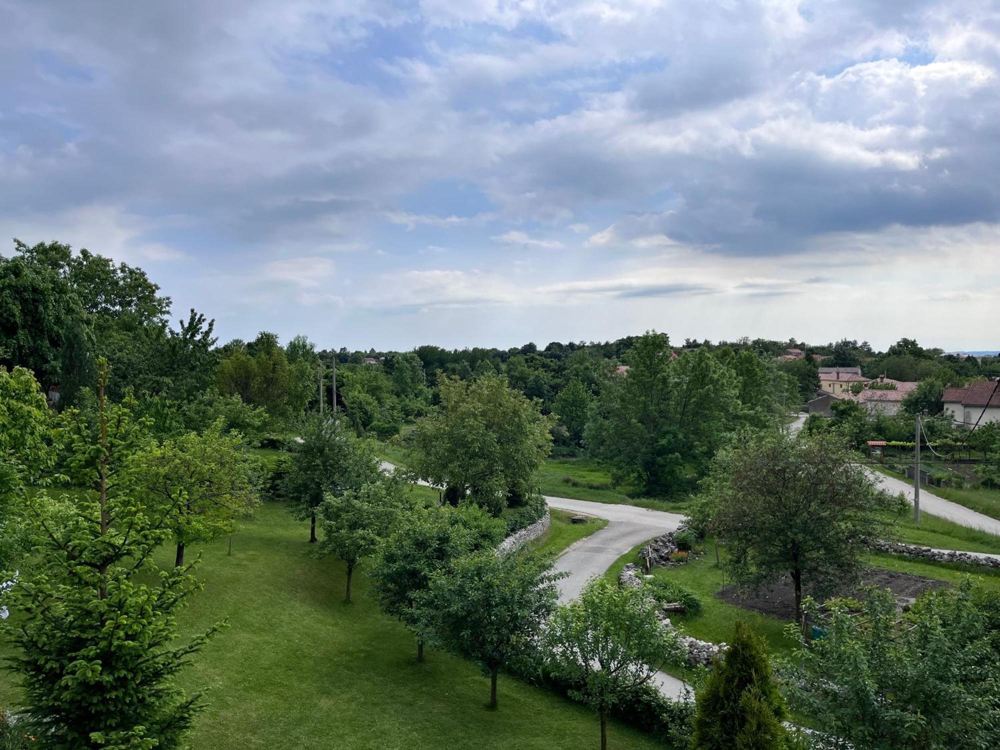 Apartment Vista Lupoglav  Экстерьер фото